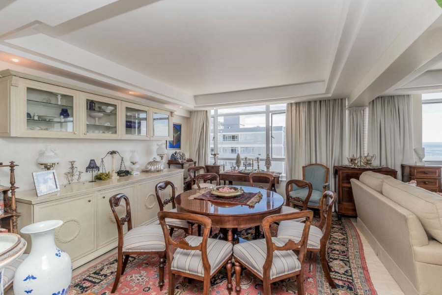 3 Bedroom Property for Sale in Sea Point Western Cape